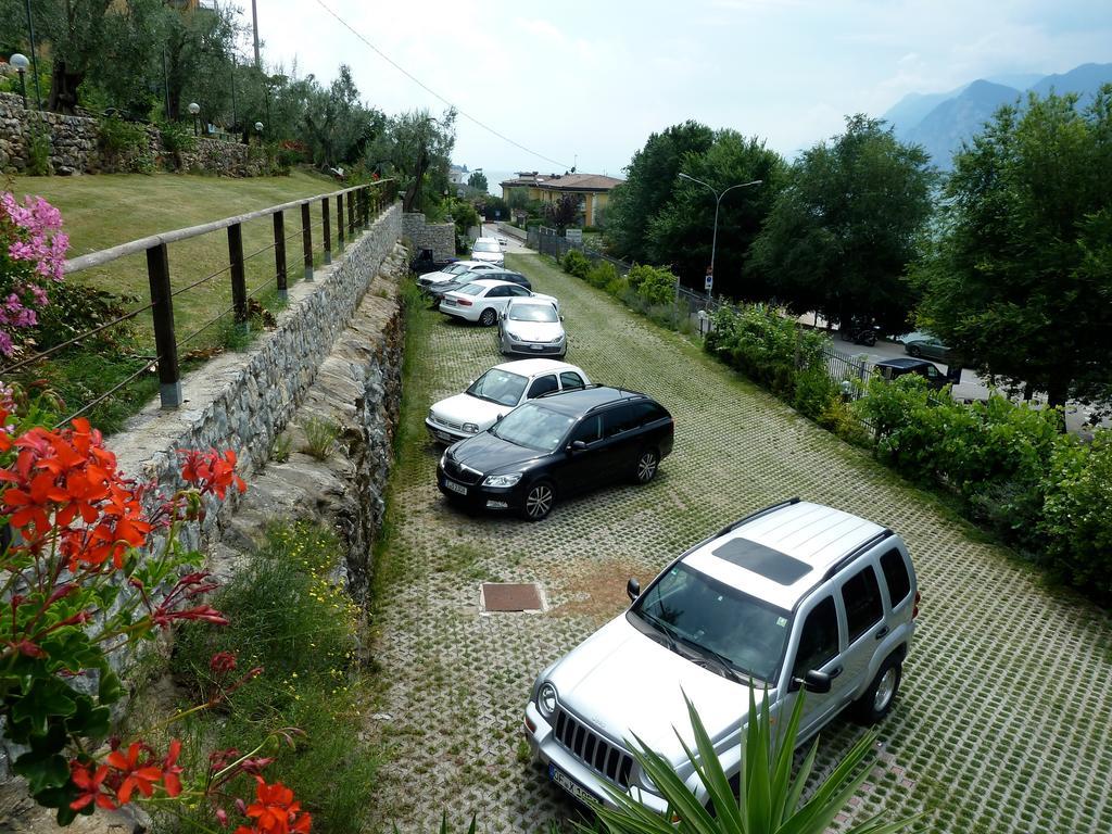 Villa Treccani Apartments Malcesine Extérieur photo